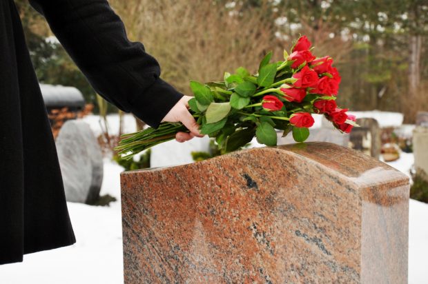 What Are The Meanings of Different Flowers on Graves?