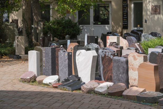 Which Headstone Materials Last the Longest?
